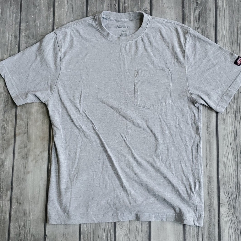 Dickies Pocket Tshirt Size Medium